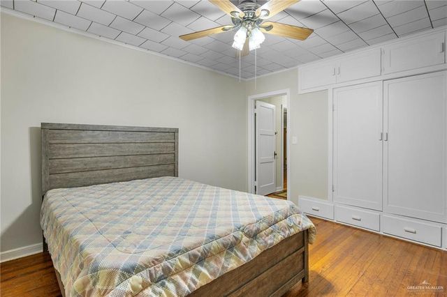 518 E Kelly Avenue, Pharr, TX 78577