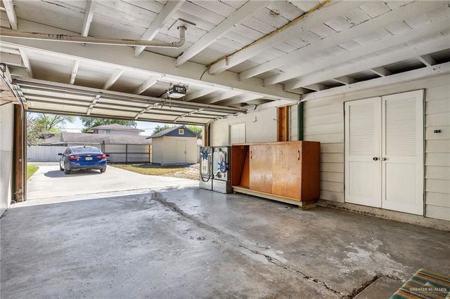 518 E Kelly Avenue, Pharr, TX 78577