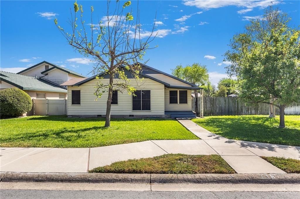 518 E Kelly Avenue, Pharr, TX 78577