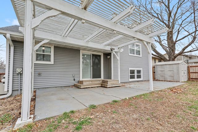 1312 N Prairie Street, Pella, IA 50219