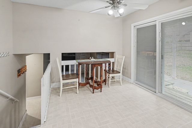 1312 N Prairie Street, Pella, IA 50219