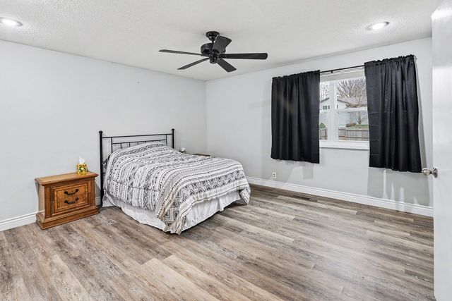 1312 N Prairie Street, Pella, IA 50219