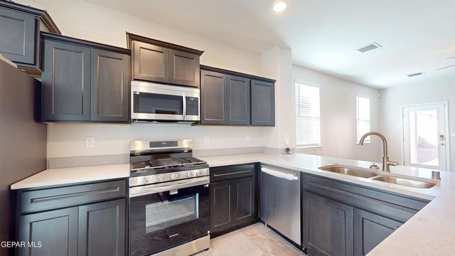 12613 CONO NORTE Drive, El Paso, TX 79934