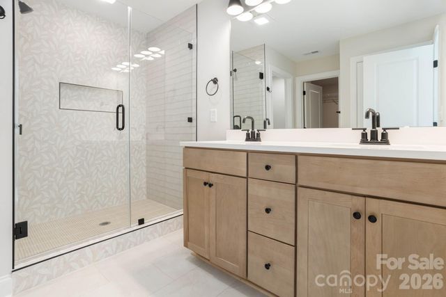 644 Deerfield Drive, Mount Holly, NC 28120