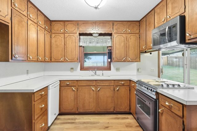 20474 CARDINAL Lane, Council Bluffs, IA 51503