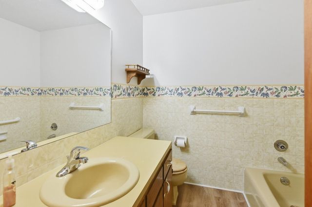 20474 CARDINAL Lane, Council Bluffs, IA 51503
