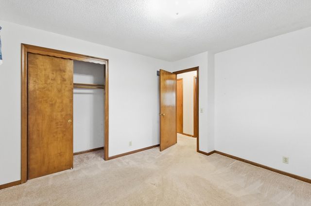 20474 CARDINAL Lane, Council Bluffs, IA 51503