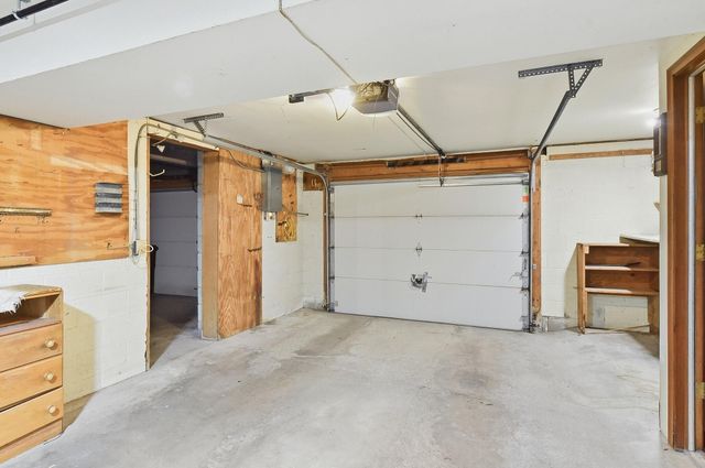 20474 CARDINAL Lane, Council Bluffs, IA 51503