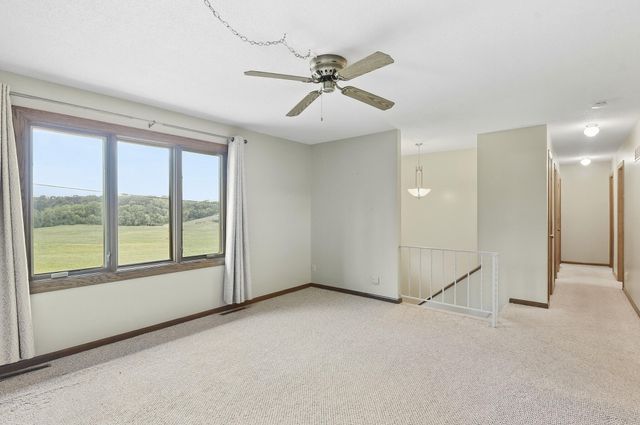 20474 CARDINAL Lane, Council Bluffs, IA 51503
