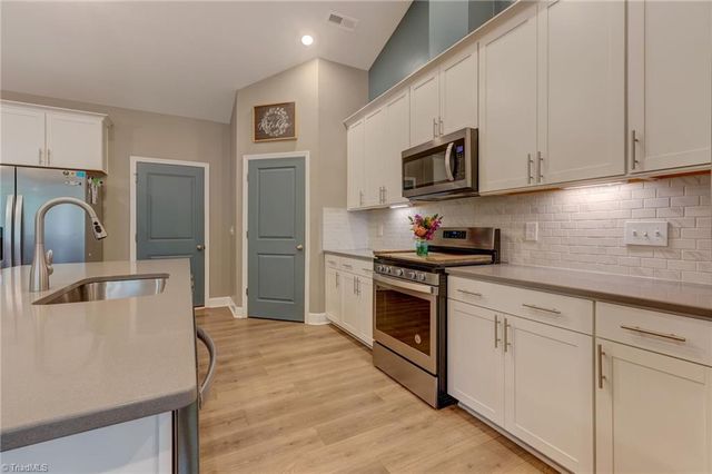 109 Broadwater Way, Stokesdale, NC 27257