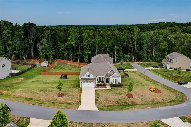 109 Broadwater Way, Stokesdale, NC 27257