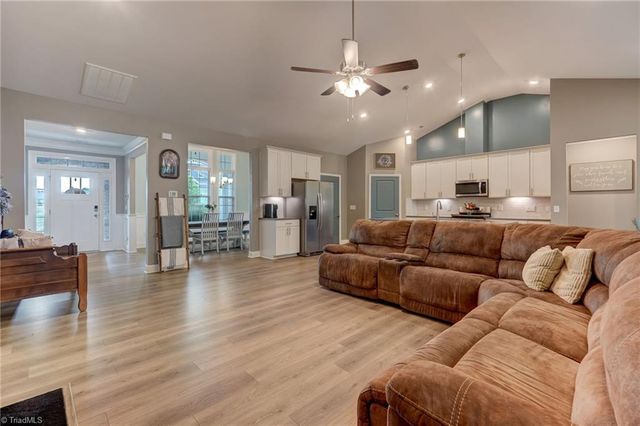 109 Broadwater Way, Stokesdale, NC 27257