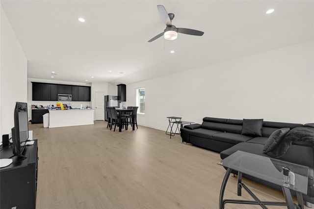 13102 Tuscany Creek, Arcola, TX 77545