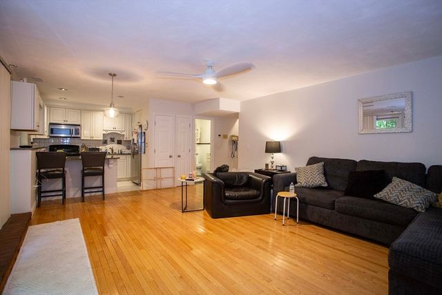 1 Atkinson Dr 1, Saugus, MA 01906