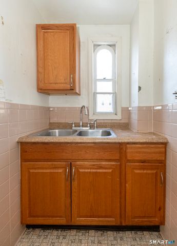 111 Pine Street, New Haven, CT 06513