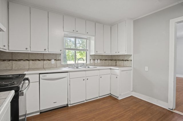 518 Eatonville Rd., Hattiesburg, MS 39401