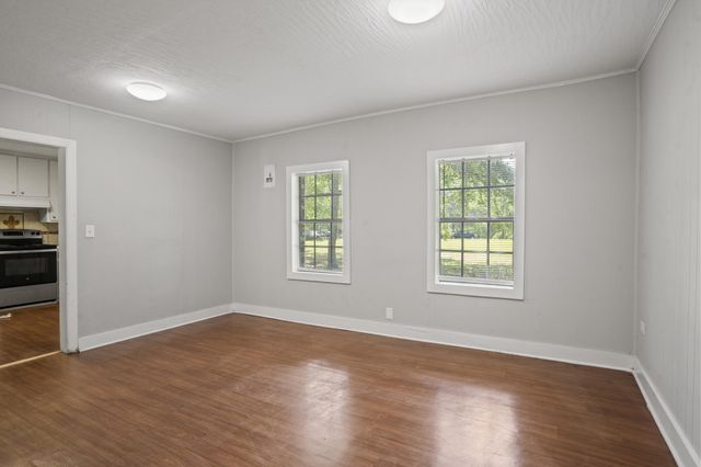 518 Eatonville Rd., Hattiesburg, MS 39401