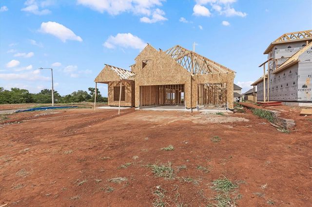 8413 NW 153rd Street, Edmond, OK 73013