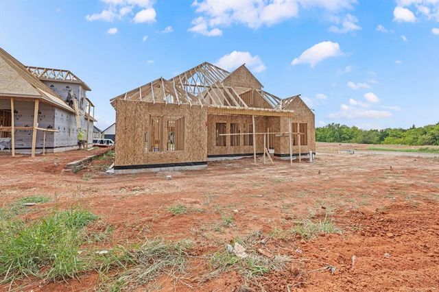 8413 NW 153rd Street, Edmond, OK 73013