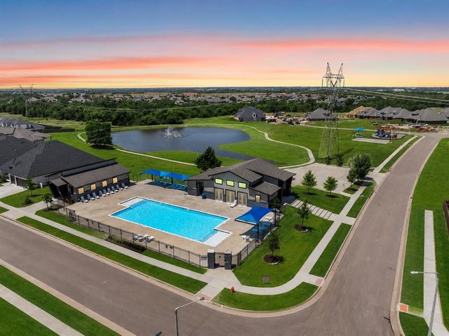 8413 NW 153rd Street, Edmond, OK 73013