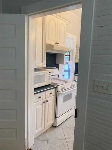 1232 NE 191ST TERRACE, Hawthorne, FL 32640