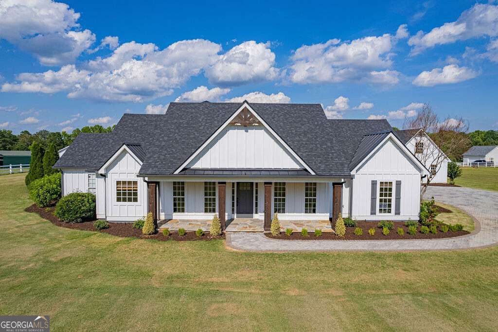 1985 Roscoe Road, Newnan, GA 30263