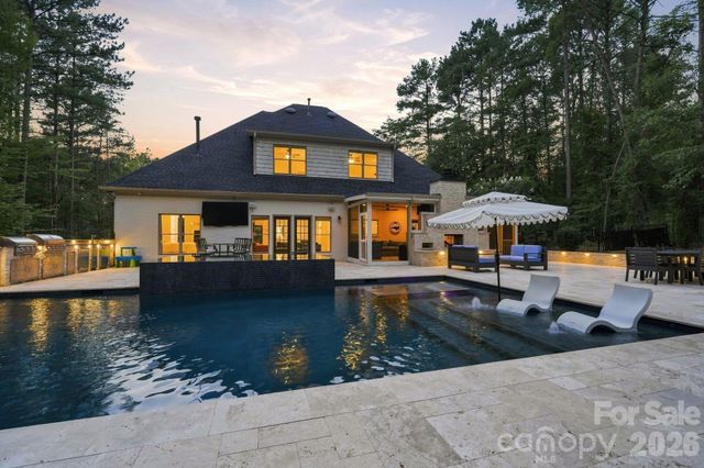108 Dunn Ross Court, Mooresville, NC 28117