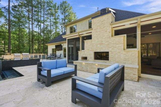 108 Dunn Ross Court, Mooresville, NC 28117
