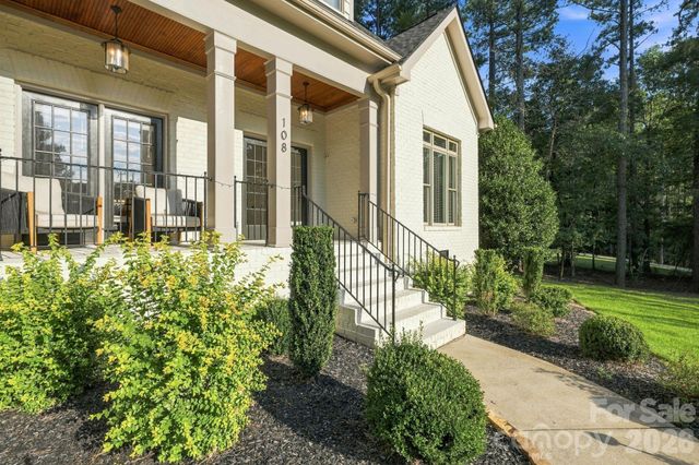 108 Dunn Ross Court, Mooresville, NC 28117