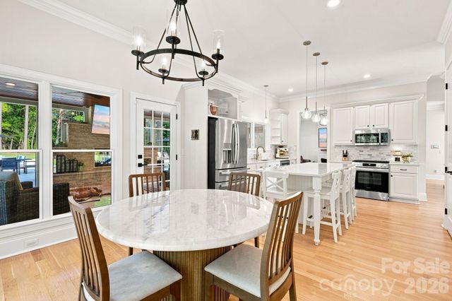 108 Dunn Ross Court, Mooresville, NC 28117