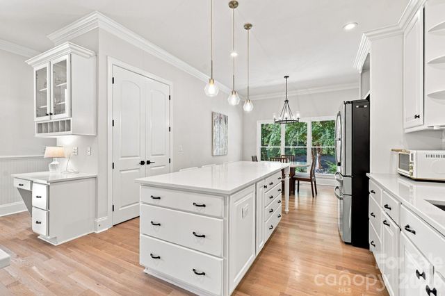 108 Dunn Ross Court, Mooresville, NC 28117