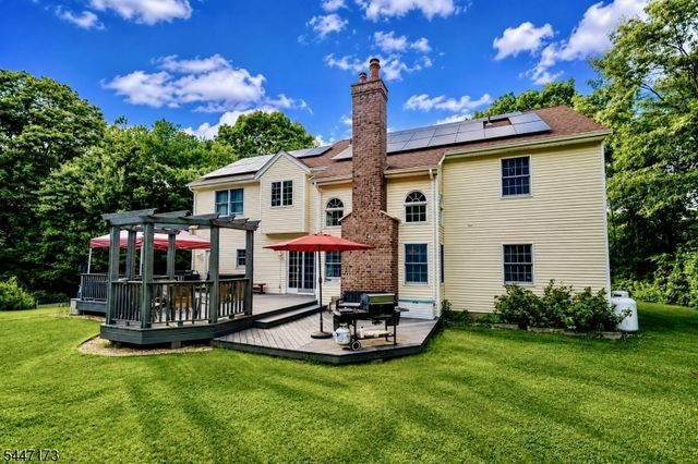 4 White Tail Ct, Hardyston Twp., NJ 07460