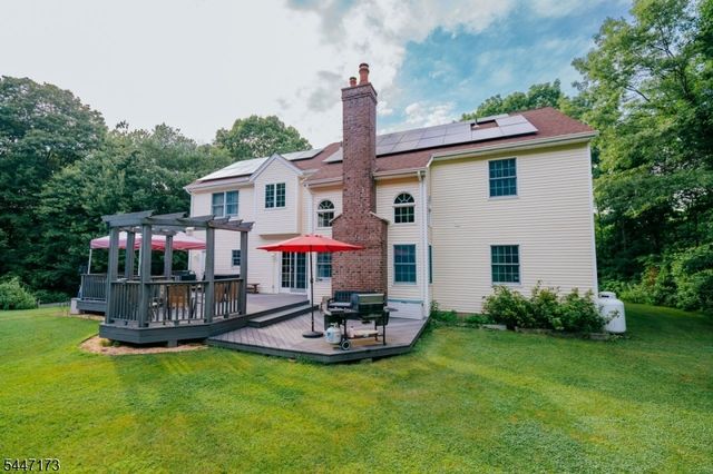 4 White Tail Ct, Hardyston Twp., NJ 07460