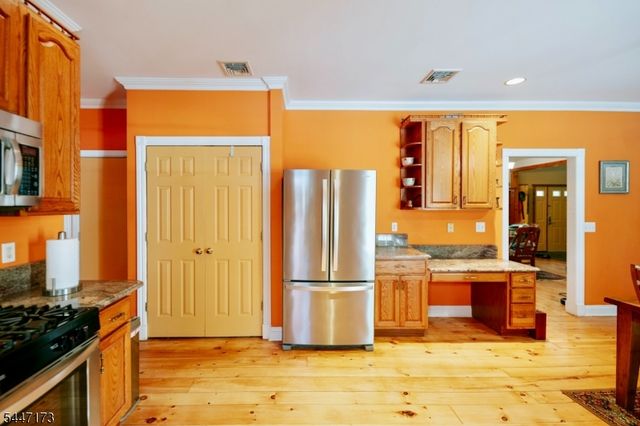 4 White Tail Ct, Hardyston Twp., NJ 07460