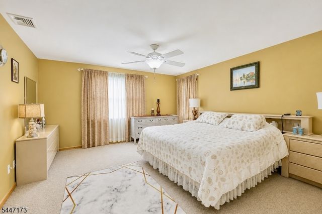 4 White Tail Ct, Hardyston Twp., NJ 07460