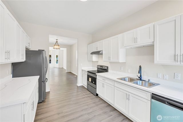 1408 S J St, Tacoma, WA 98405