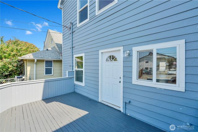 1408 S J St, Tacoma, WA 98405