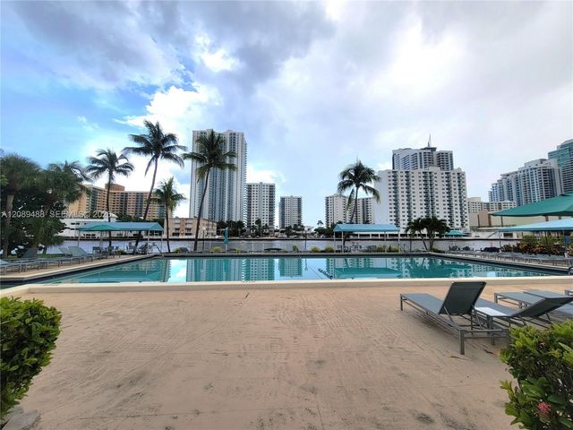 800 Parkview Drive 309, Hallandale Beach, FL 33009