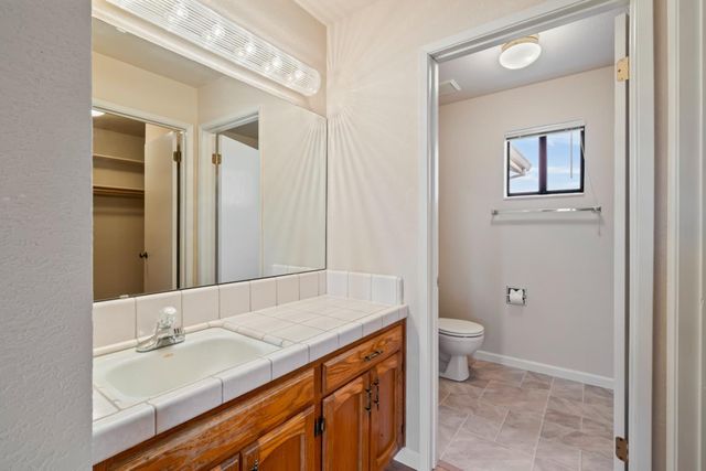845 Helen Drive, Hollister, CA 95023