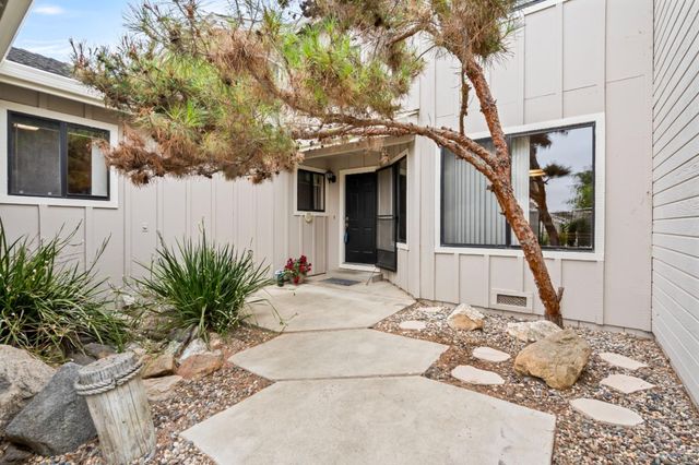845 Helen Drive, Hollister, CA 95023