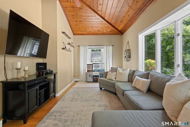 47 Middlebury Terrace, Middlebury, CT 06762