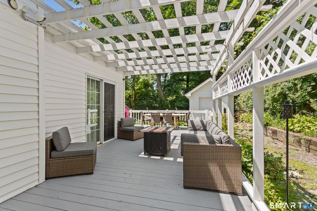 47 Middlebury Terrace, Middlebury, CT 06762