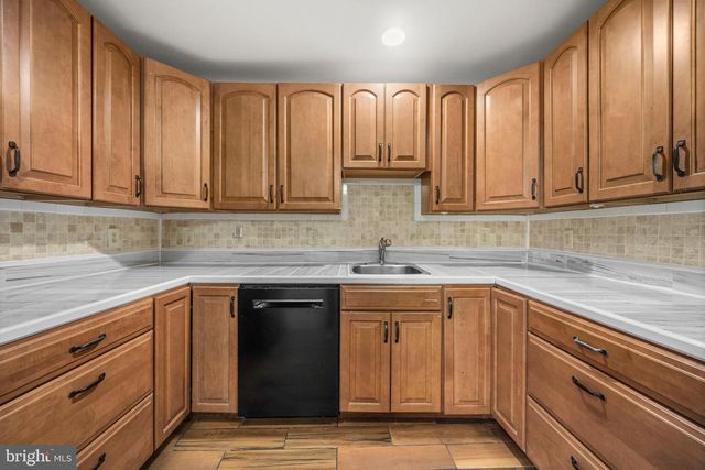 13411 KERRYDALE RD, Woodbridge, VA 22193