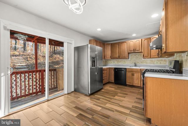 13411 KERRYDALE RD, Woodbridge, VA 22193