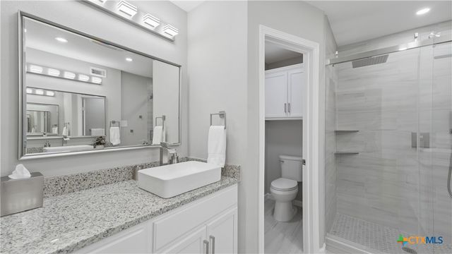 429 Laguna Vista, Seguin, TX 78155