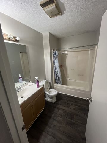 120 Church St, Shelbyville, TN 37160