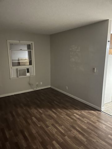 120 Church St, Shelbyville, TN 37160