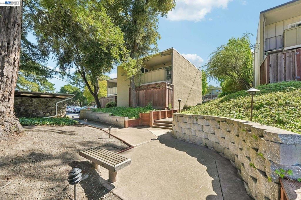 Image 28 of property listing at 651 Moraga Road #5, Moraga, CA 94556