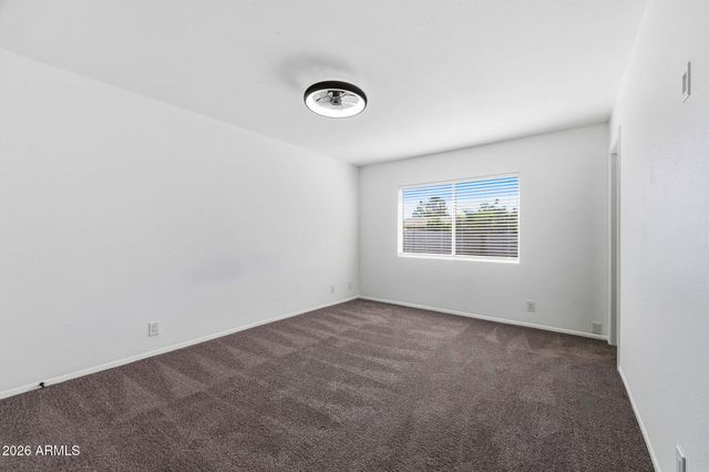 523 W PAMPA Avenue, Mesa, AZ 85210