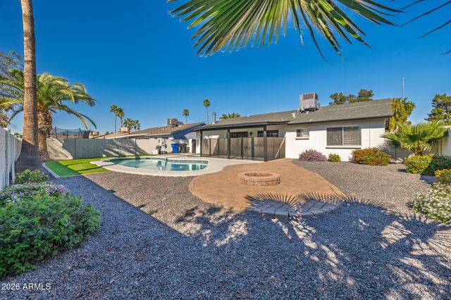 523 W PAMPA Avenue, Mesa, AZ 85210